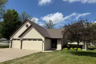 209 4th Ave SW, Medford, MN 55049 - Photo 3