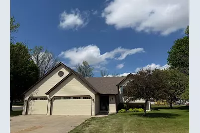 209 4th Avenue SW, Medford, MN 55049 - Photo 1