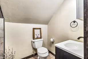 308 20th Ave W, Menomonie, WI 54751 - Photo 29