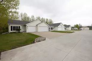 4780 10th Ave S, Fargo,  58103 - Photo 3
