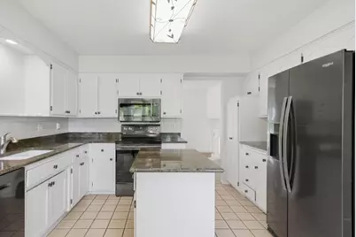 7263 Pineview Lane N, Maple Grove, MN 55369 - Photo 15