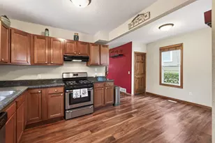 1095 Sims Ave, Saint Paul, MN 55106 - Photo 13