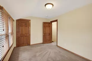 1095 Sims Ave, Saint Paul, MN 55106 - Photo 17