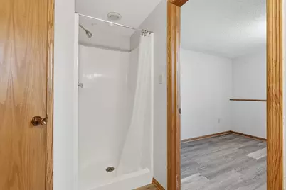 14289 Estates Avenue, Apple Valley, MN 55124 - Photo 27