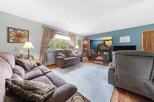 1724 Prairie Ave SW, Faribault, MN 55021 - Photo 7