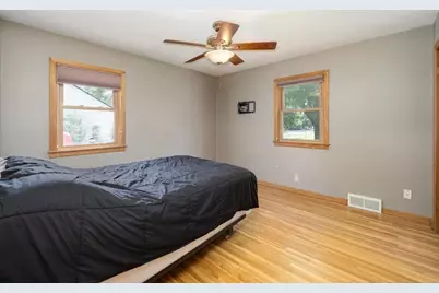 607 Swan Street, Le Sueur, MN 56058 - Photo 11