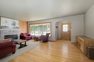 607 Swan St, Le Sueur, MN 56058 - Photo 3