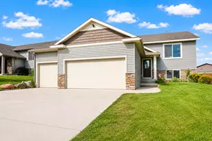 280 Highlands Ave, Zumbrota, MN 55992 - Photo 1