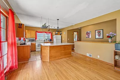 113 Central Street, Le Sueur, MN 56058 - Photo 11