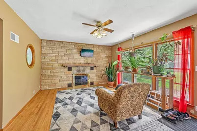 113 Central Street, Le Sueur, MN 56058 - Photo 5
