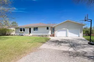 403 Richwood Rd, Detroit Lakes, MN 56501 - Photo 3