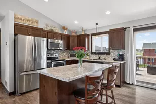 1769 Windflower St, River Falls, WI 54022 - Photo 7