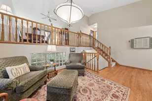 8528 Flamingo Dr, Chanhassen, MN 55317 - Photo 5