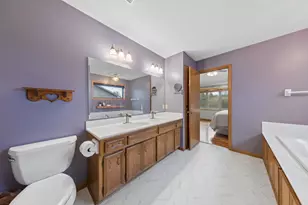 8528 Flamingo Dr, Chanhassen, MN 55317 - Photo 9