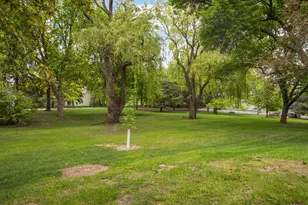 11140 Abbott Ln, Minnetonka, MN 55343 - Photo 25