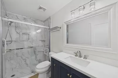 10460 Buckingham Drive, Eden Prairie, MN 55347 - Photo 19