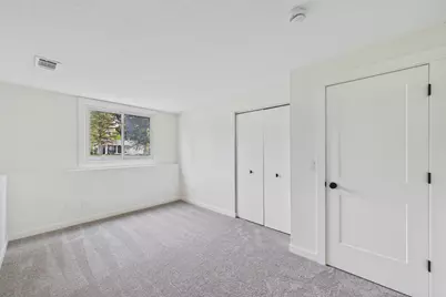 10460 Buckingham Drive, Eden Prairie, MN 55347 - Photo 25