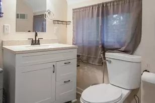 109 N 6th St, Lake City, MN 55041 - Photo 17