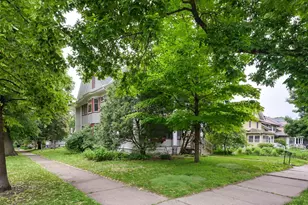 1854 Laurel Ave, Saint Paul, MN 55104 - Photo 15