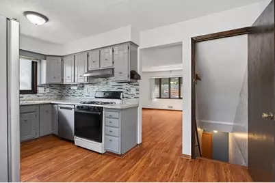 479 Jessamine Avenue E, Saint Paul, MN 55130 - Photo 9