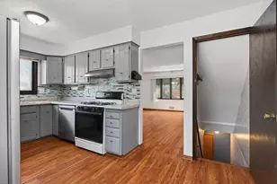 479 Jessamine Ave E, Saint Paul, MN 55130 - Photo 9