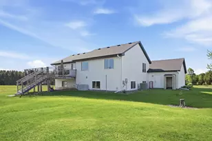 672 Laurie Ln, Hudson, WI 54016 - Photo 3