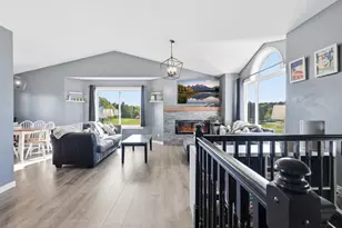 672 Laurie Ln, Hudson, WI 54016 - Photo 9