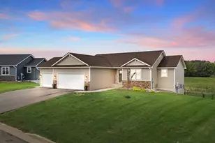 603 Grouse Way, New Richmond, WI 54017 - Photo 1