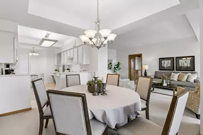 1201 Yale Place #809, Minneapolis, MN 55403 - Photo 9