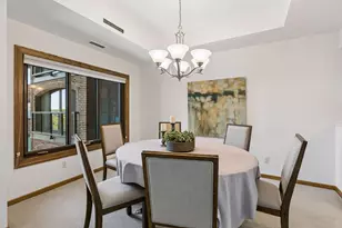 1201 Yale Pl, Minneapolis, MN 55403 - Photo 7