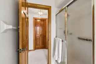 1201 Yale Pl, Minneapolis, MN 55403 - Photo 25