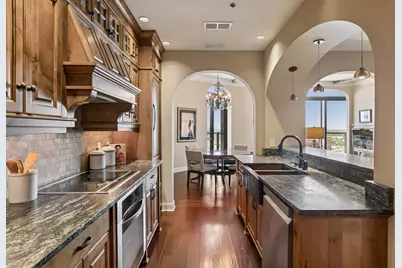 1201 Yale Place #2303, Minneapolis, MN 55403 - Photo 21