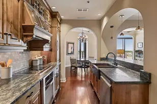 1201 Yale Pl, Minneapolis, MN 55403 - Photo 21