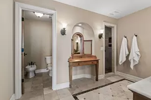 1201 Yale Pl, Minneapolis, MN 55403 - Photo 33