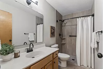 343 Appleblossom Lane E, Shakopee, MN 55379 - Photo 21
