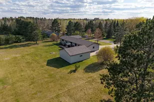 6834 Dickinson Dr NW, Bemidji, MN 56601 - Photo 89