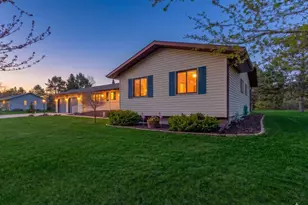 6834 Dickinson Dr NW, Bemidji, MN 56601 - Photo 7