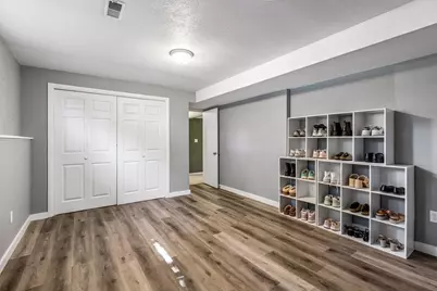 9400 Toledo Avenue S, Bloomington, MN 55437 - Photo 39