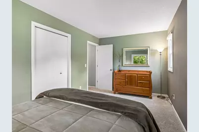 9400 Toledo Avenue S, Bloomington, MN 55437 - Photo 31