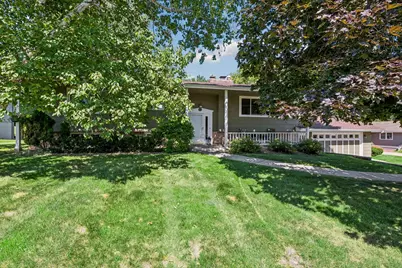 9400 Toledo Avenue S, Bloomington, MN 55437 - Photo 9