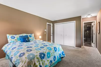 9400 Toledo Avenue S, Bloomington, MN 55437 - Photo 27