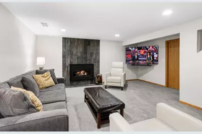 2500 Overlook Drive, Bloomington, MN 55431 - Photo 21