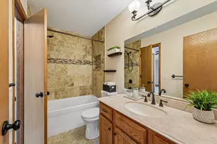2744 Wagon Wheel Trl, Chaska, MN 55318 - Photo 25