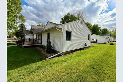 722 Adams Avenue, Westbrook, MN 56183 - Photo 5