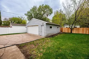1001 18th St S, Fargo,  58103 - Photo 27