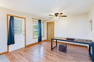 1001 18th St S, Fargo,  58103 - Photo 9