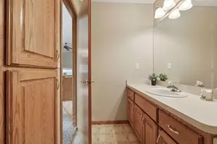 10025 Northwood Ln N, Brooklyn Park, MN 55443 - Photo 27