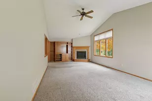 10025 Northwood Ln N, Brooklyn Park, MN 55443 - Photo 9