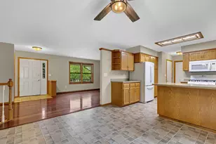 1812 Haller Way, Saint Cloud, MN 56301 - Photo 13