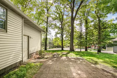 1812 Haller Way, Saint Cloud, MN 56301 - Photo 7
